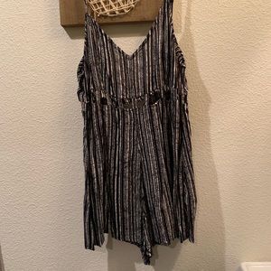 Romper RVCA With Cut Outs